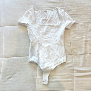 Briavia Carson Cap Sleeve Bodysuit in White